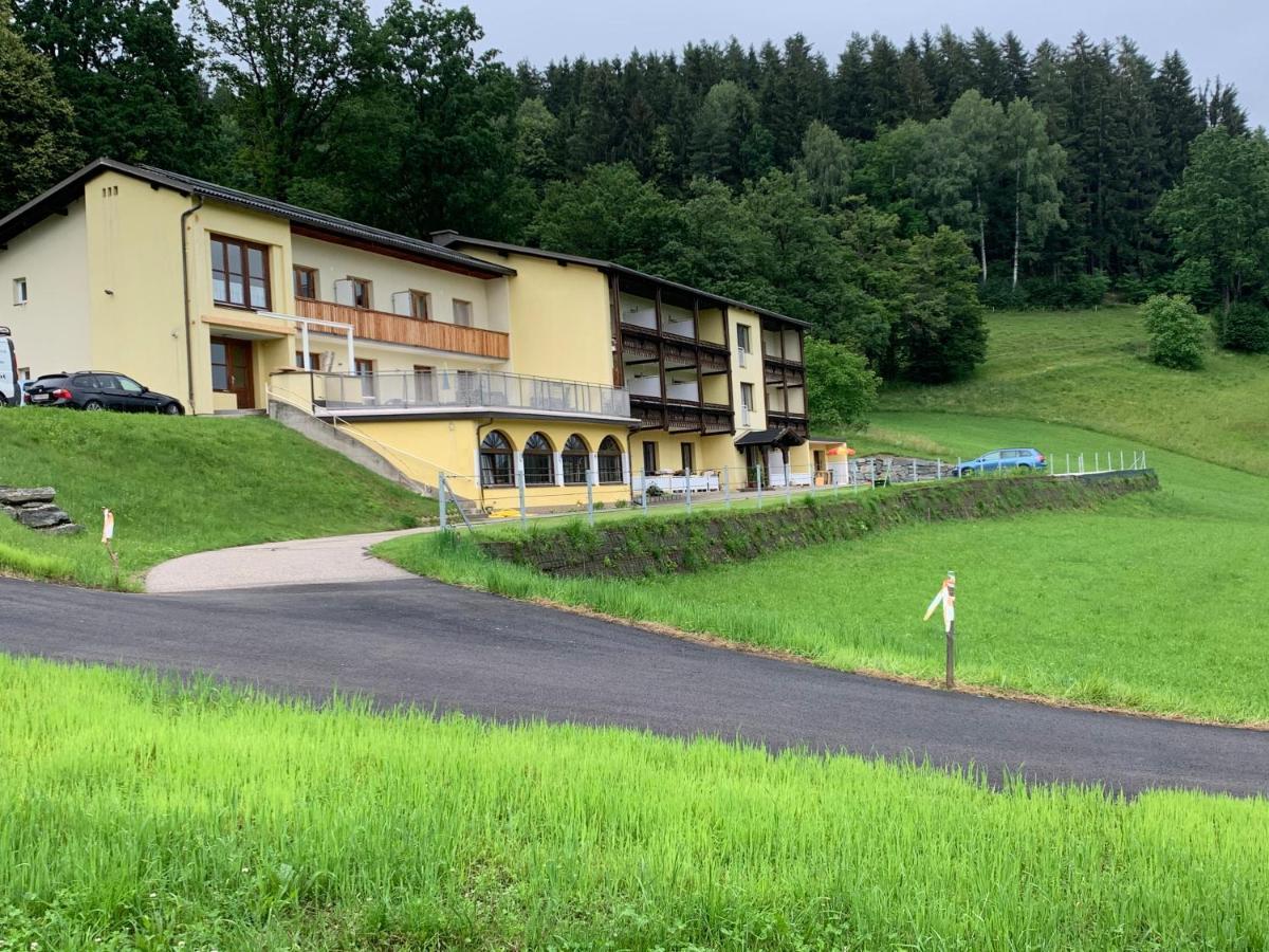 Haus Gruber Apartment Feldkirchen In Kaernten Bagian luar foto